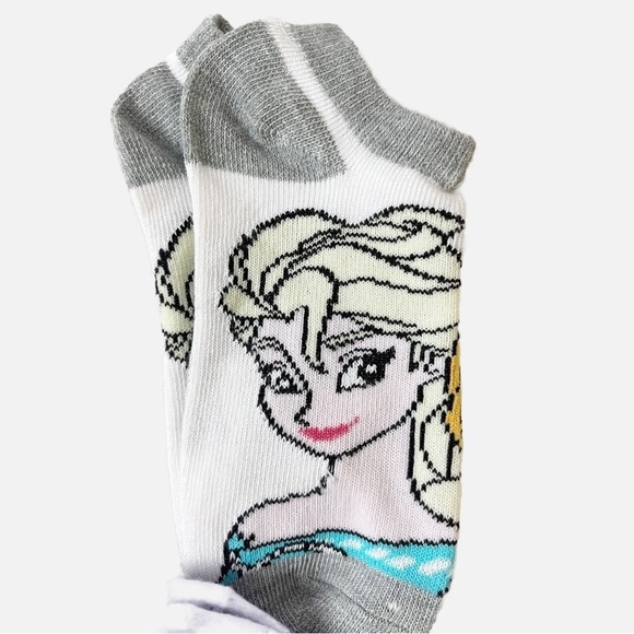 ✨NEW!✨ DISNEY Frozen No Show Girl’s 5 Pair Socks - Picture 8 of 10